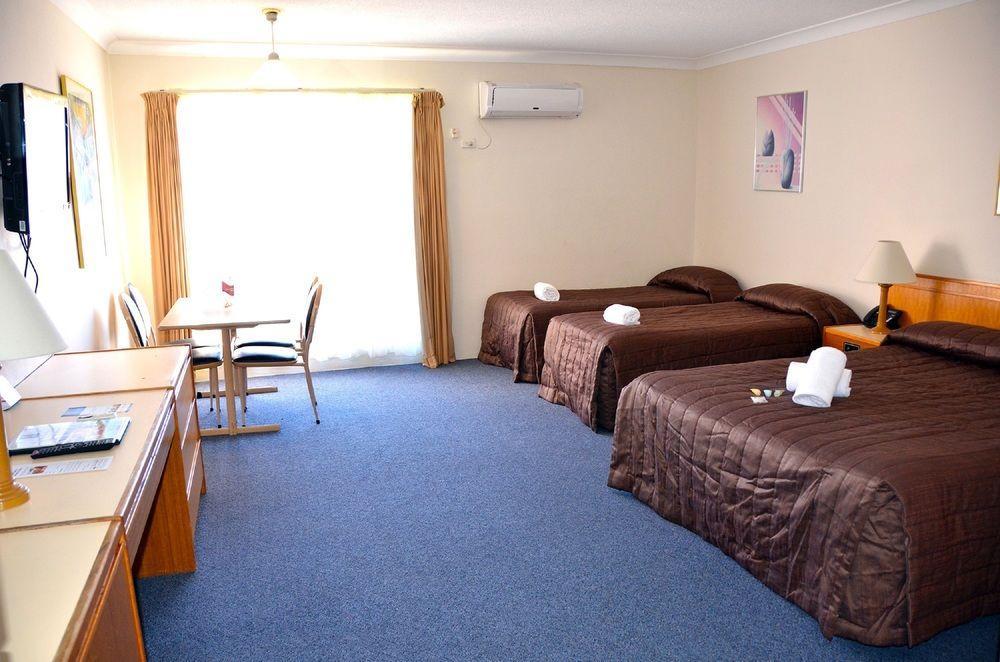 Hunts Liverpool 4* Casula