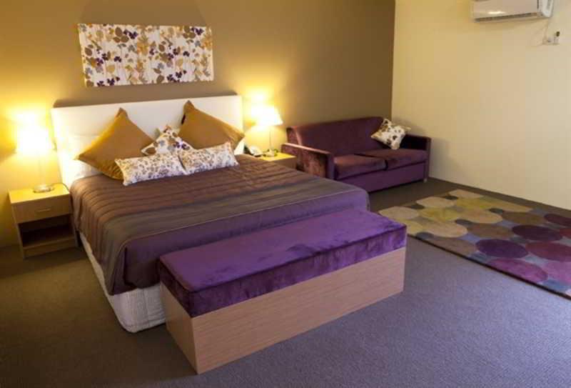 Hotel Hunts Liverpool Casula