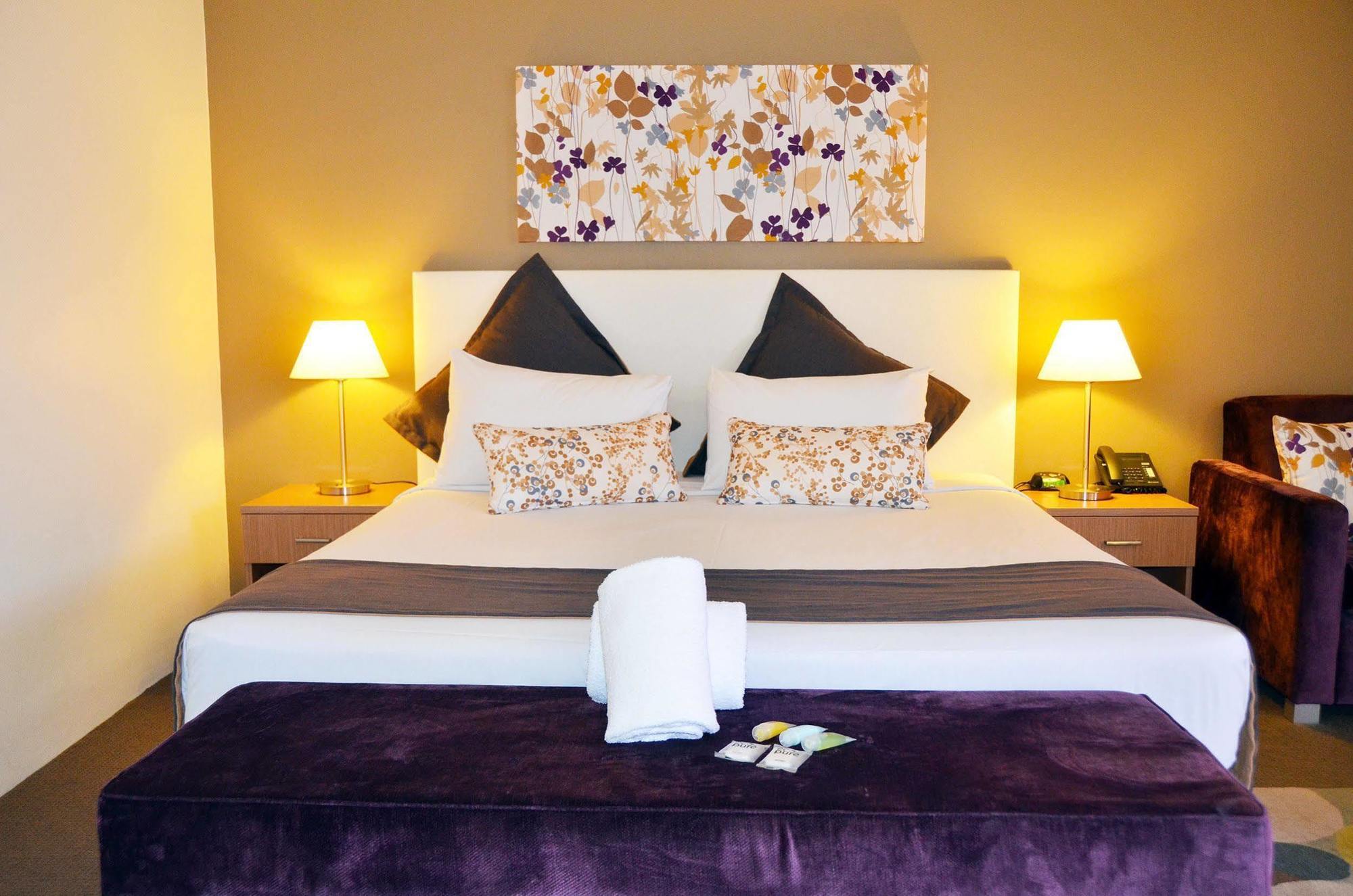 Hotel Hunts Liverpool Casula